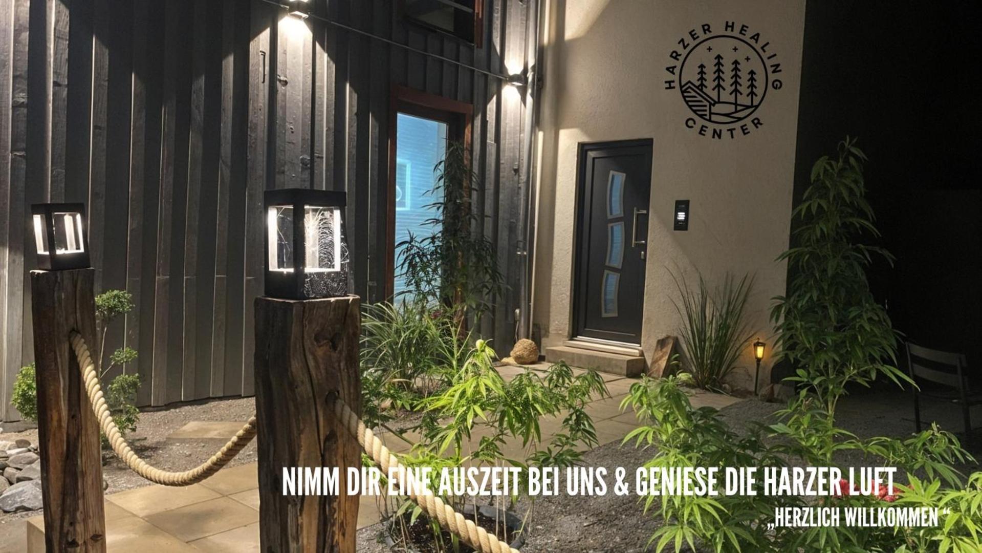 Harzer Healing Center 2024 Gemuetliche Landhauswohnung Mit Fussbodenheizung,Xxl Kochinsel,Xxl Regenduschen,Modern,Hochwertig,Persoenlich,Vollausgestattet Elbingerode  Bagian luar foto